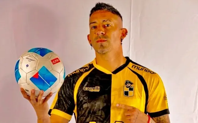 Felipe Reynero ha jugado poco y nada durante este 2025 en Coquimbo Unido. ¿Será Cobreloa su próximo destino? | Foto: Coquimbo Unido.