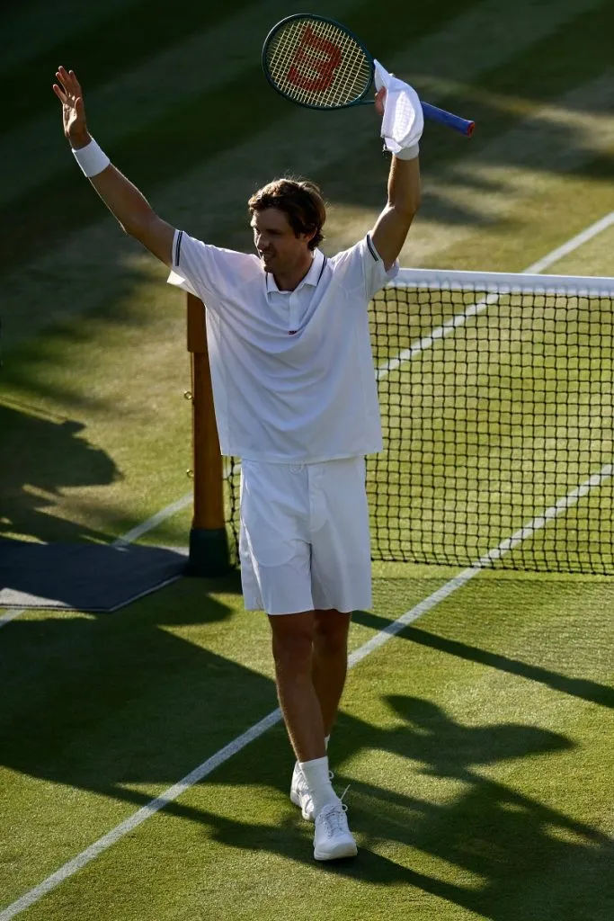 Nicolás Jarry celebra su triunfo en Wimbledon (Getty Images).