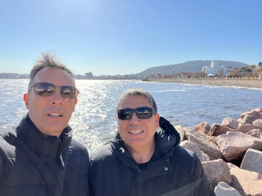 Marcelo Fracchia (izquierda) lleva muchos años radicado en New Jersey