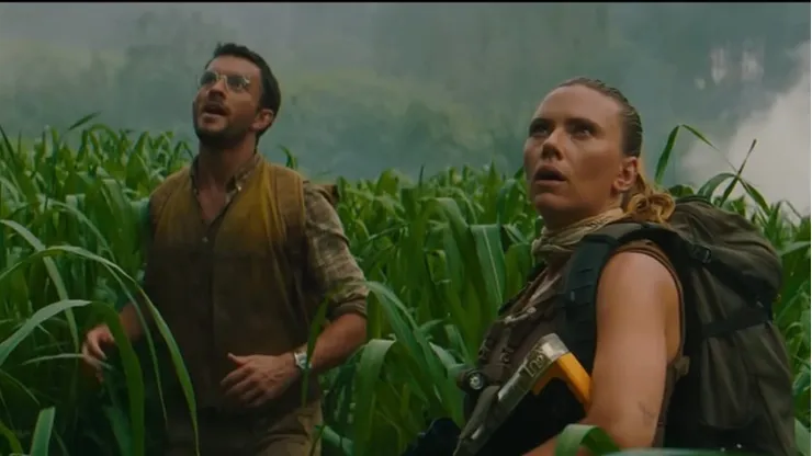 Jurassic World: Rebith llega a la pantalla grande.