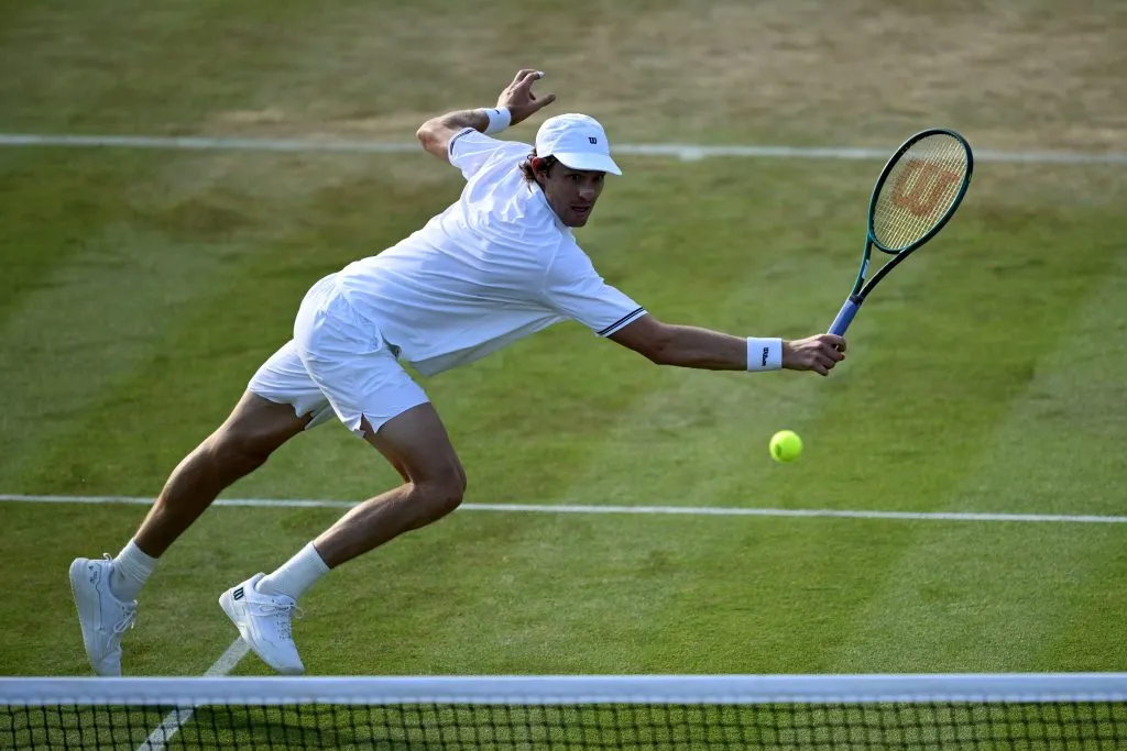 Nicolás Jarry contra todo y contra todos. (Photo by Hannah Peters/Getty Images)