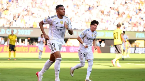 Mbappé homenajeó a Diogo Jota en su gol.