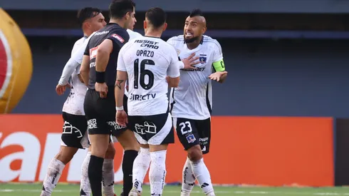 La polémica ausencia de Arturo Vidal en el partido de Colo Colo vs. Católica.