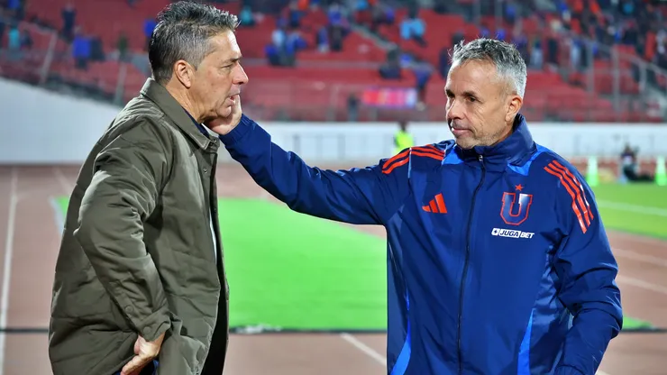 Curicó Unido se queda sin técnico tras eliminar a la U de Copa Chile.