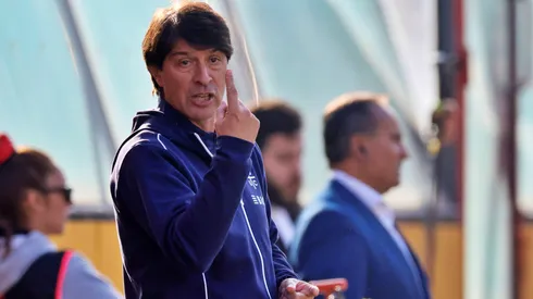 Daniel Garnero sumó su primer triunfo con Católica ante Colo Colo.