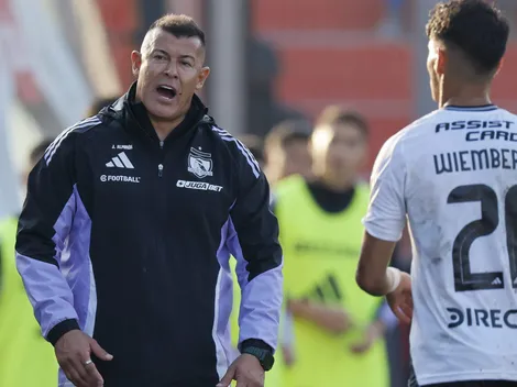 La precaria "conferencia de prensa" de Jorge Almirón tras caer con la UC