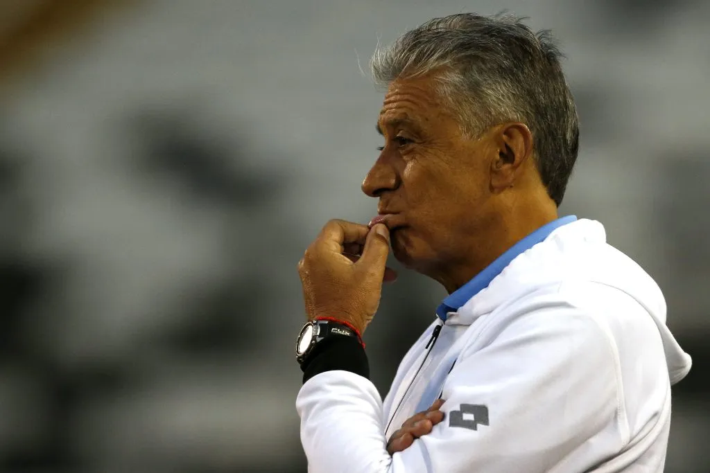 Héctor Pinto anticipa el Superclásico. Foto: Andres Pina/Photosport