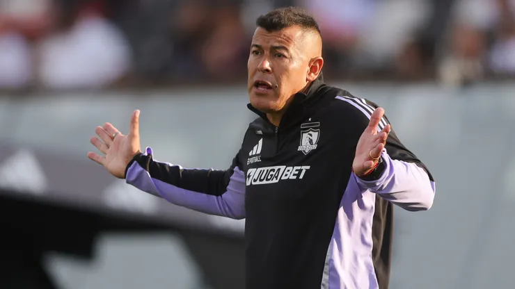 Jorge Almirón tambalea en Colo Colo.