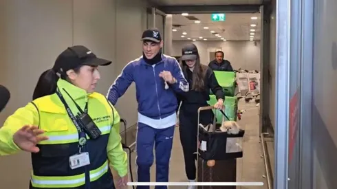 Eduardo Vargas llegó a Chile.