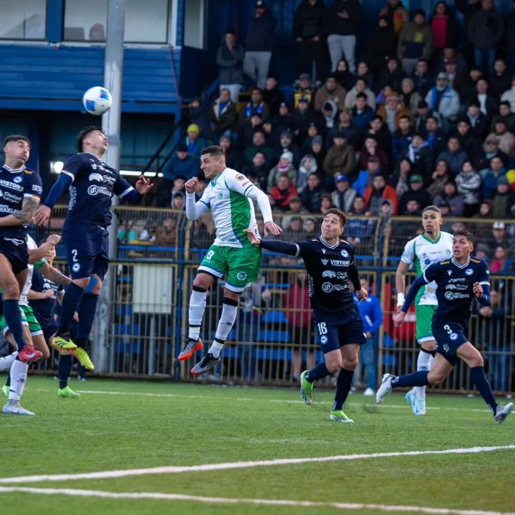 Este momento cambio todo en el clásico del sur. Foto: Deportes Puerto Montt.