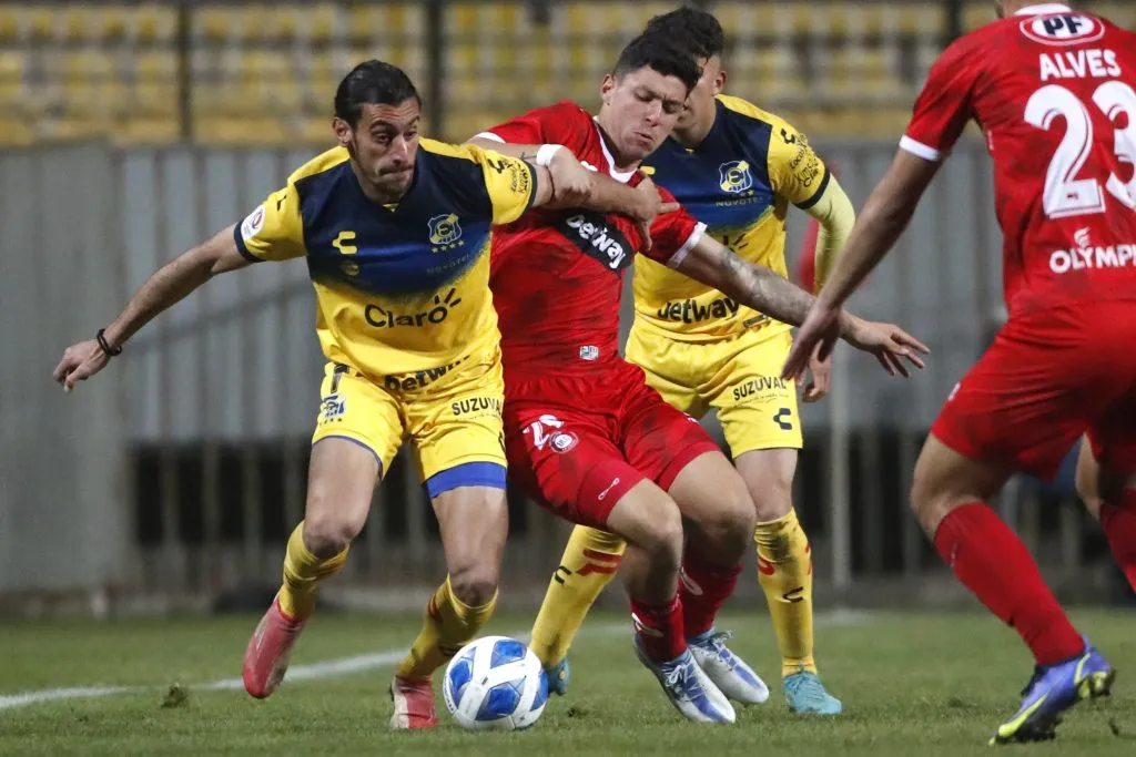 Sebastián Sosa Sánchez haría su regreso a Everton este 2° semestre. (Foto: Andres Pina/Photosport)