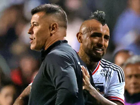 “Almirón está condenado si está apelando a que lo salve Vidal”