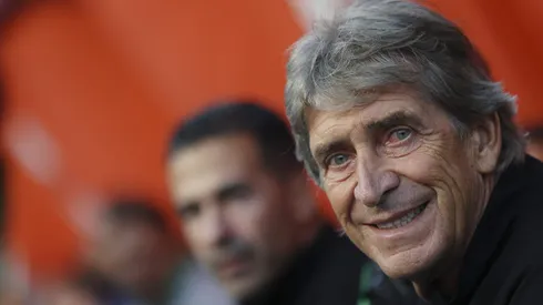 Manuel Pellegrini terminó con sus vacaciones y vuelve a Sevilla.