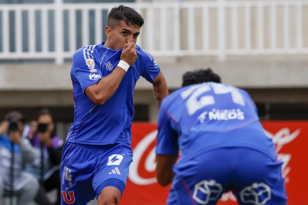 Julián Alfaro puede irse de la U en apenas seis meses. Foto: Photosport.