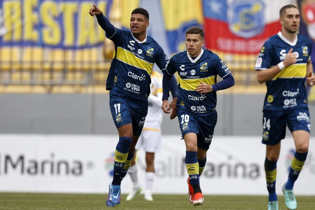 El uruguayo Bruno Betancor anotó un solo gol en Chile: fue a Coquimbo Unido. (Andres Pina/Photosport).