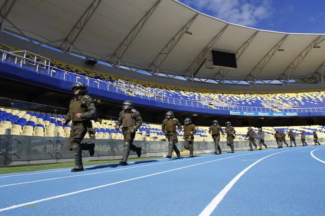 El Ester Roa finalmente no recibirá el Colo Colo vs Valladolid. | Foto: Photosport.