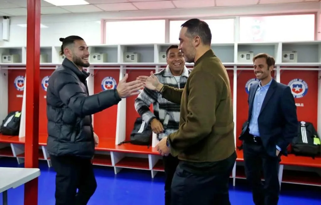 Paulo Garcés se reencontró con sus compañeros a diez años de la obtención de la Copa América 2015. | Foto: paulogarces_halcon