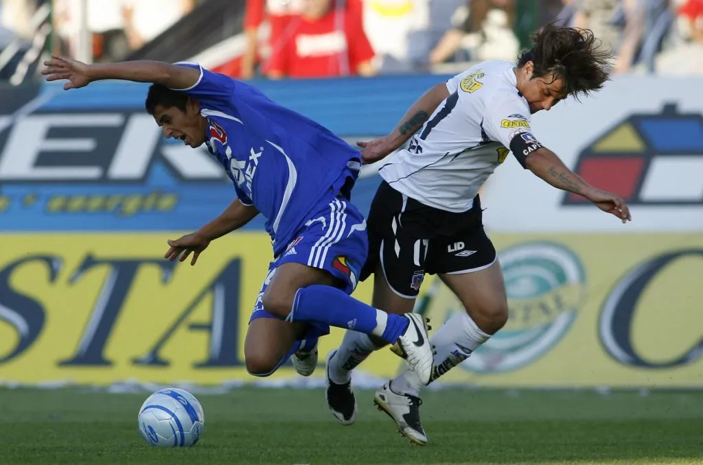 Arturo Sanhueza apenas perdió un Superclásico ante Universidad de Chile con la camiseta de Colo Colo. | Foto: Photosport.