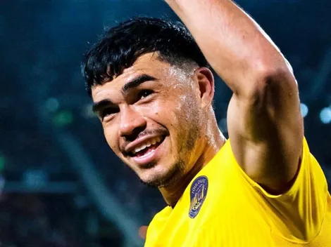 Suazo será el cuarto: Los tres chilenos que jugaron en el Sevilla