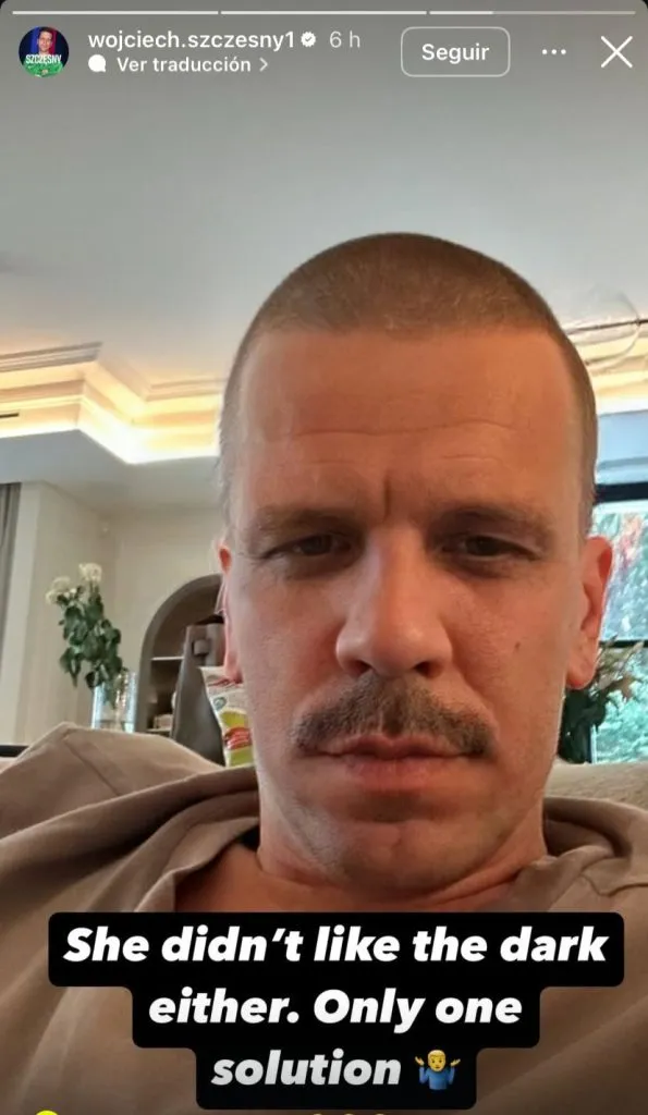 El arquero rapado y con un mágico bigote. | Foto: Captura.