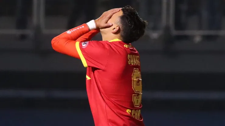 Matías Suárez dejó Unión Española tras seis meses