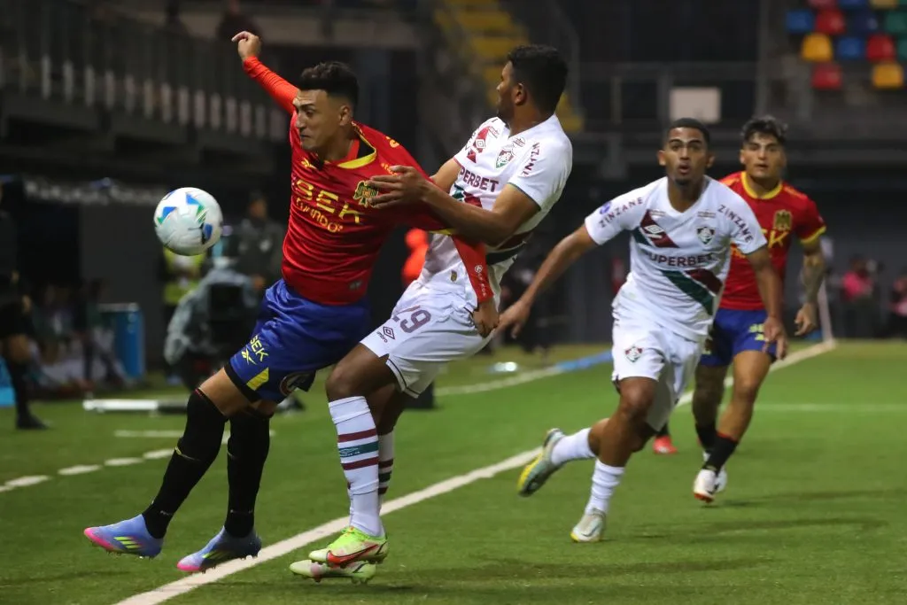 Matías Suárez deja Unión Española tras solo seis meses.