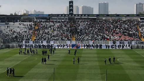 Critican actitud de funcionarios de Colo Colo en el arengazo.