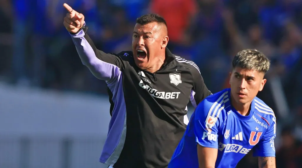 Jorge Almirón llegó a tres derrotas al hilo en esta Liga de Primera 2025. ¿Será fin de ciclo para el argentino en Colo Colo? | Foto: Photosport.