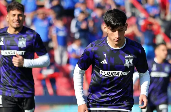 Pese a su buen rendimiento, Marchant no ha podido ganarse la titularidad con Jorge Almirón. | Foto: Colo Colo.