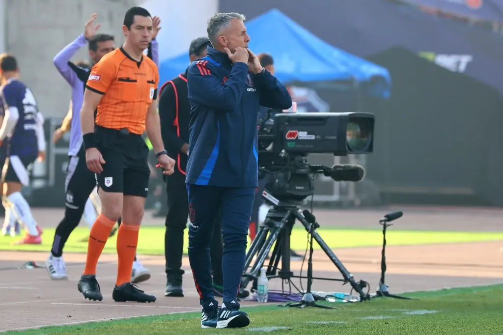 Confían en el trabajo de Gustavo Álvarez para el segundo semestre. Foto: Jonnathan Oyarzun/Photosport