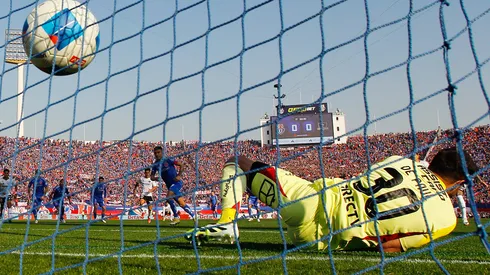 Pellicer no ve ninguna polémica en el Superclásico: "Los tres eran penales".
