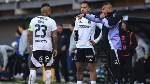 Colo Colo enfrentado en la interna.