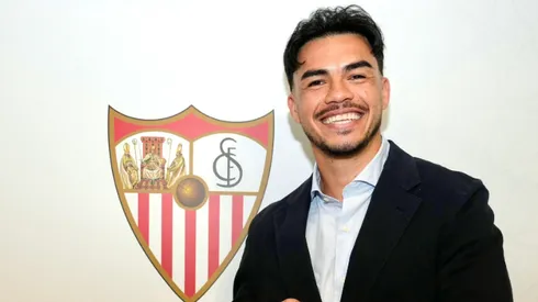 Gabriel Suazo firmó un contrato hasta 2028 en el Sevilla.
