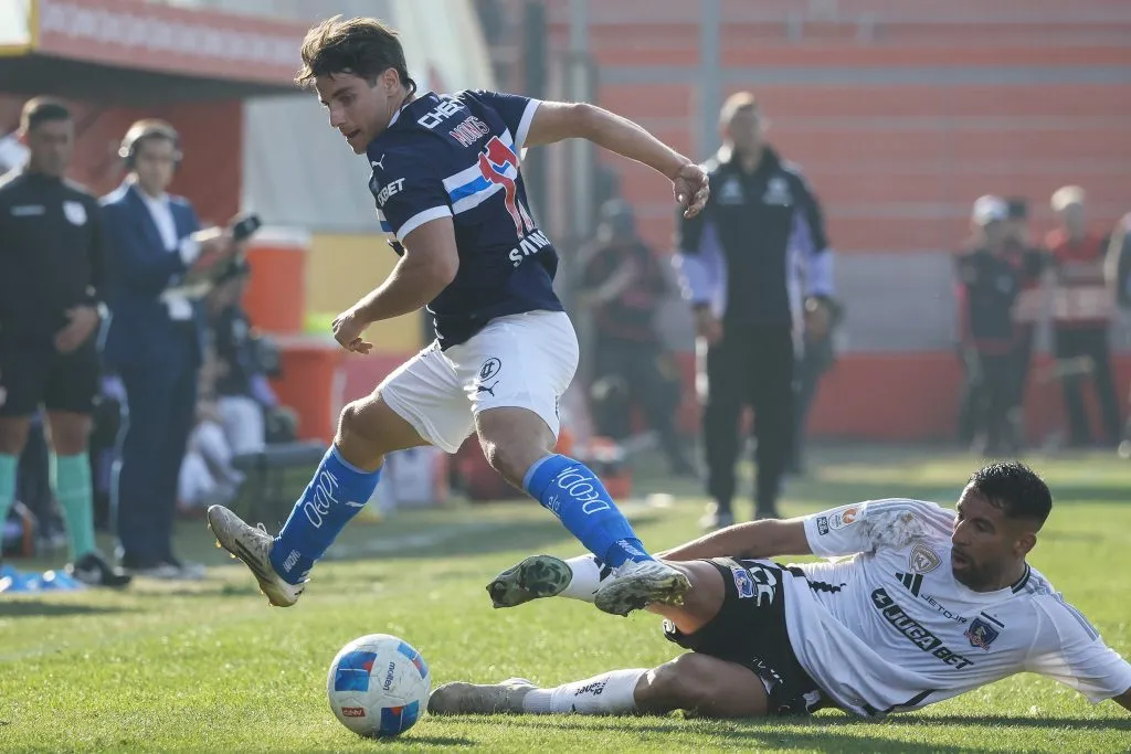 Mauricio Isla no jugó ante la U. Foto: Andres Pina/Photosport