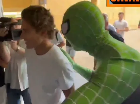 La ridícula bienvenida al millonario refuerzo del Betis de Pellegrini