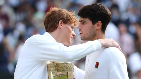 Jannik Sinner y Carlos Alcaraz en la final de Wimbledon.