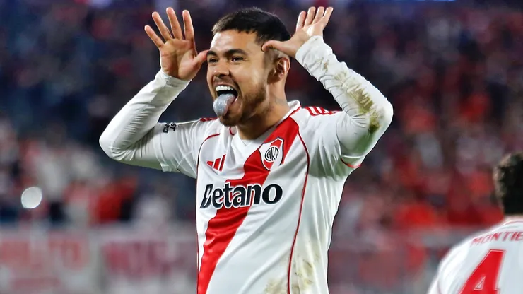 Paulo Díaz responde a oferta desde Arabia Saudita para salir de River.