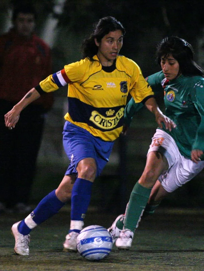 Catalina Díaz formó parte de Everton de Viña del Mar, equipo que se rearmó de cara a los primeros torneos femeninos organizados por la ANFP. Foto: Carlos Parra/Comunicaciones ANFP.