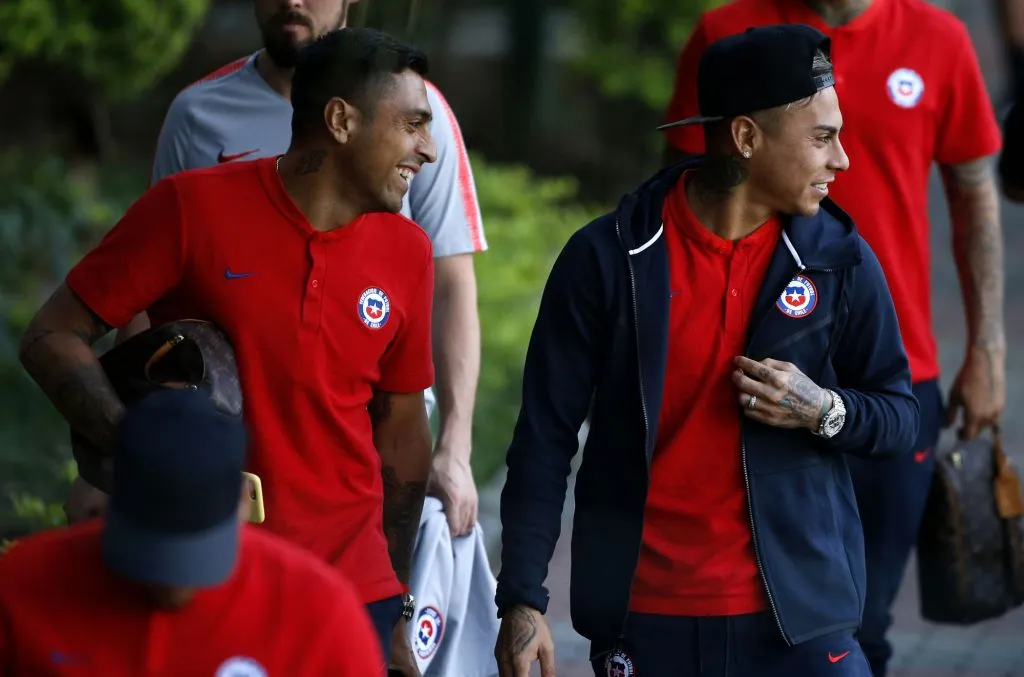 Jarita le avisa al Chuncho y a Túrboman: La U le hará bien a Edu y Vargas le hará bien a la U.