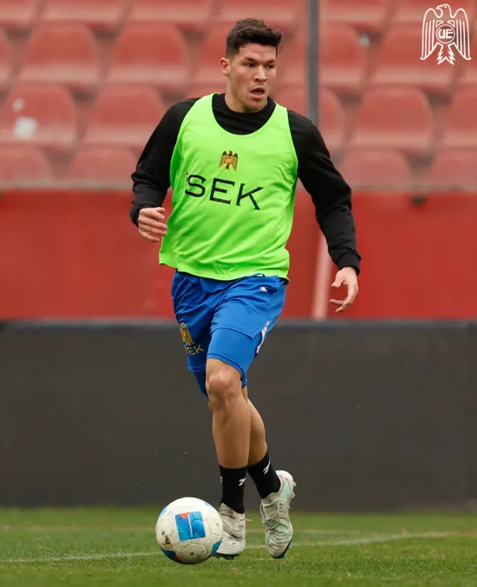 Bianneider Tamayo en una práctica hispana. (Foto: Unión Española SADP).