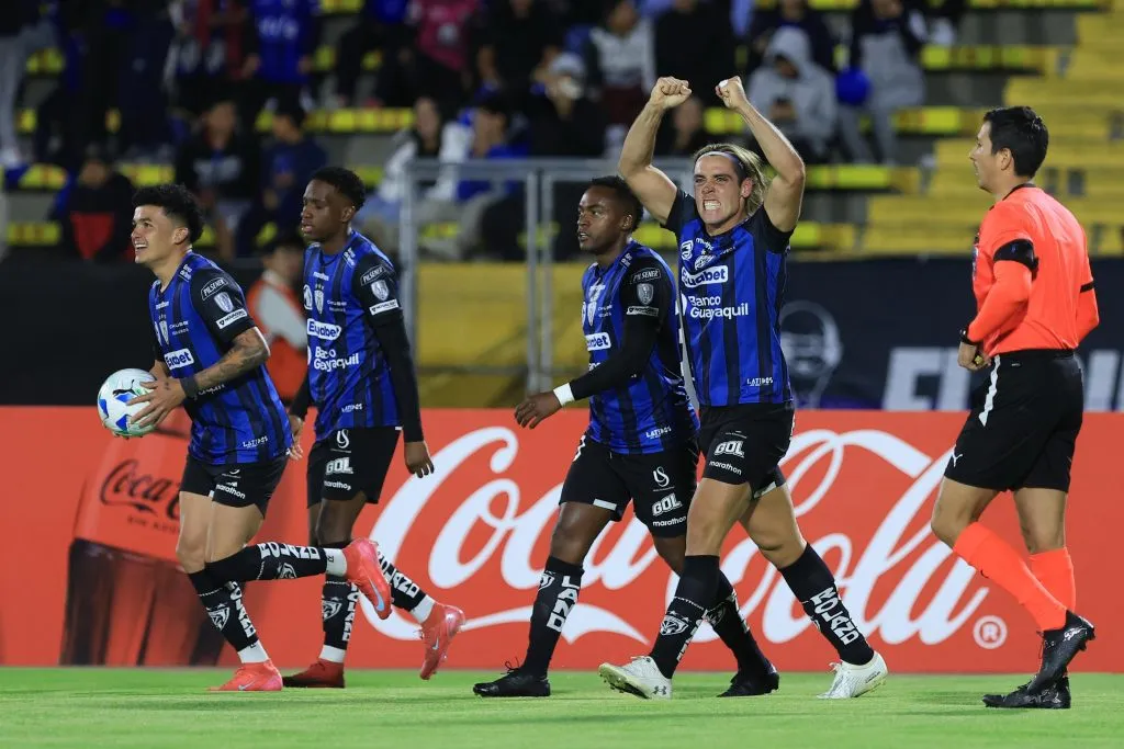 Independiente del Valle, con Matías Fernández titular, le pasó por encima a Vasco da Gama en Copa Sudamericana. Foto: I. del Valle.