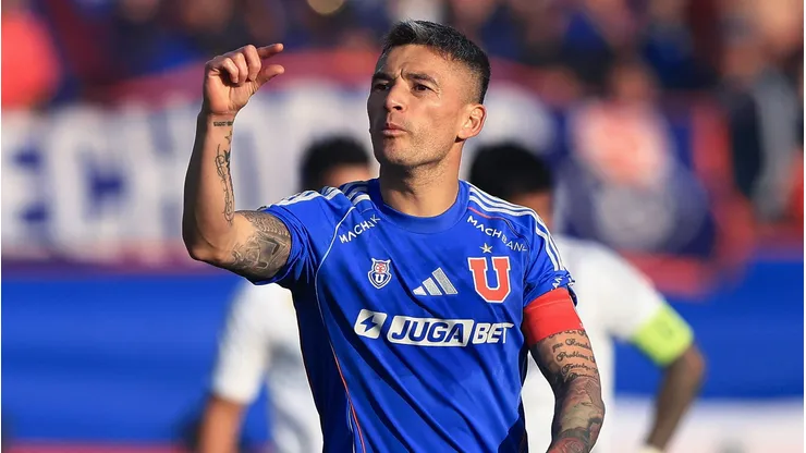 Charles sacó aplausos por una fuerte frase contra referente de Colo Colo