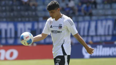Claudio Aquino es duda en Colo Colo para el inicio de la segunda rueda.