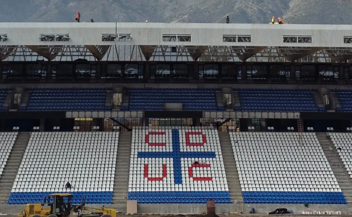 Los dos pasos que restan para que la UC estrene el Claro Arena