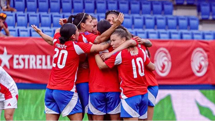 La Roja enfrenta a la Albiceleste por la Copa América Femenina 2025.