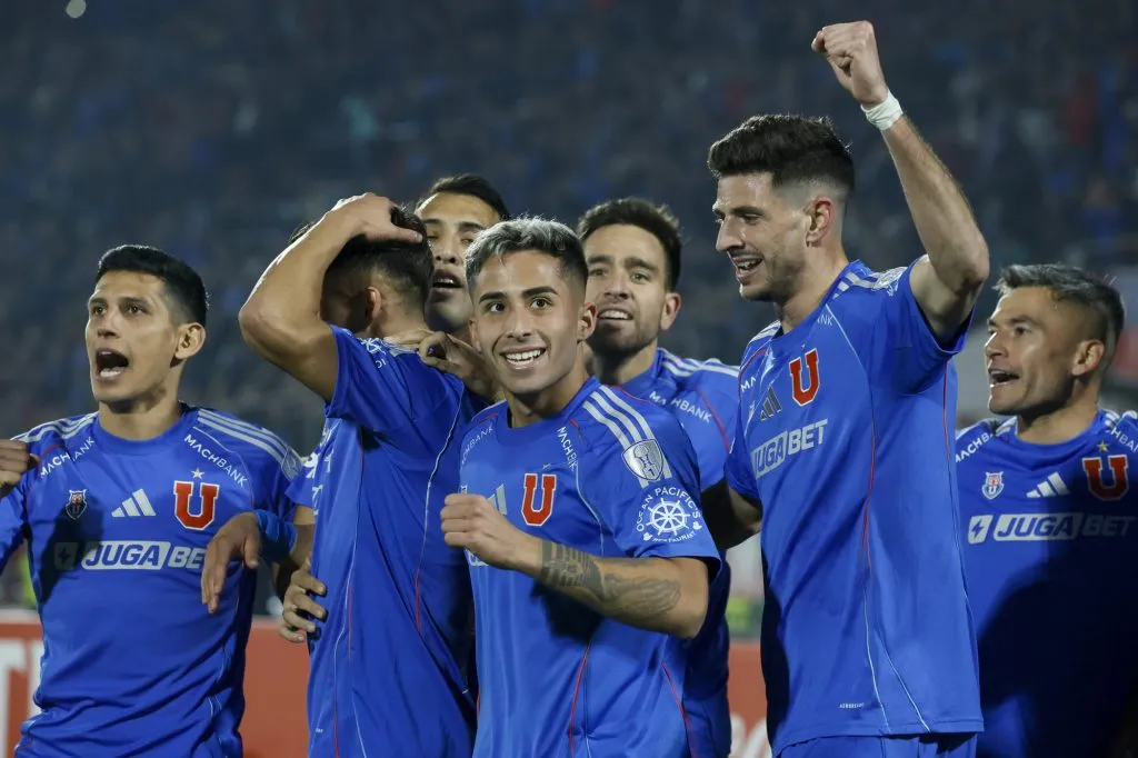 Zaldivia jugó contra Guaraní con una pequeña molestia en el pie: avisa que debería estar en la U ante Ñublense.