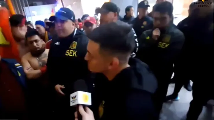 Pablo Aránguiz salió a darles la cara a los hinchas de Unión Española.
