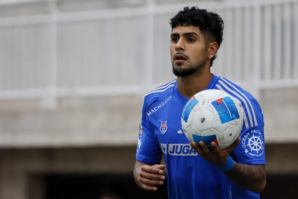 Antonio Díaz en un año sigue un ganarse la titularidad en Universidad de Chile. | Foto: Photosport.