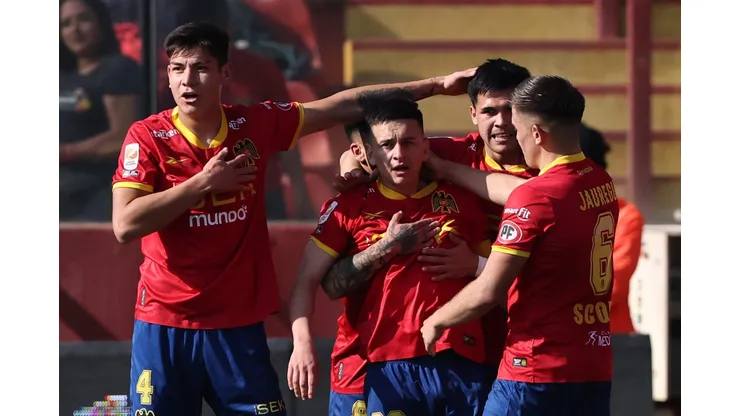 En la Unión Española tuvieron un gran motivo para celebrar y creer en la remontada.