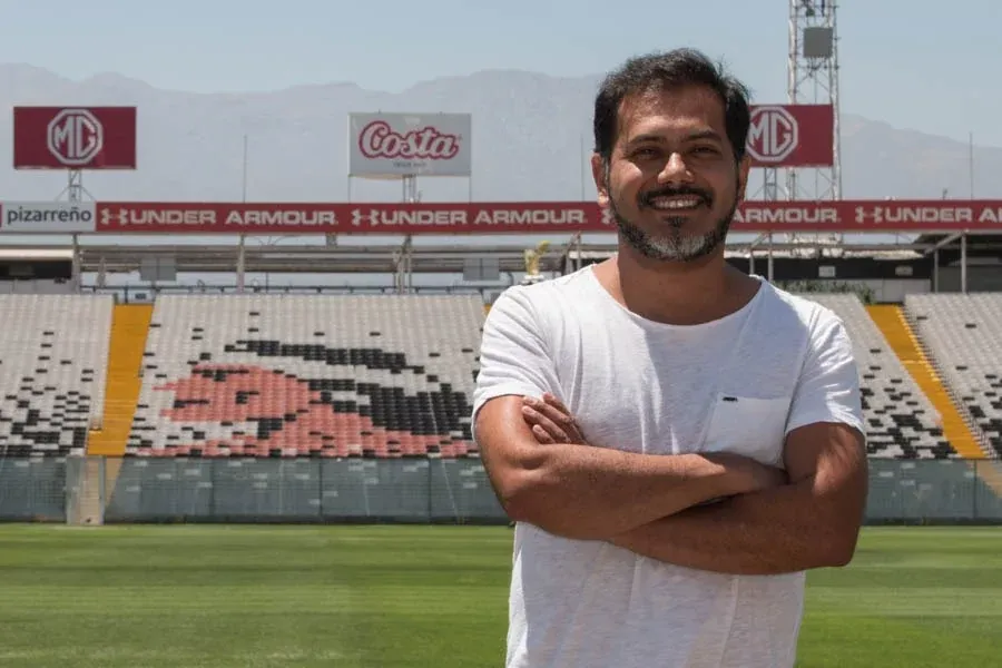 Pedro Ruminot es un fanático de Colo Colo. Foto: CSD Colo Colo.